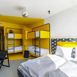 https://meininger-hotel-dresden-zentrum.dresdenhotels.net