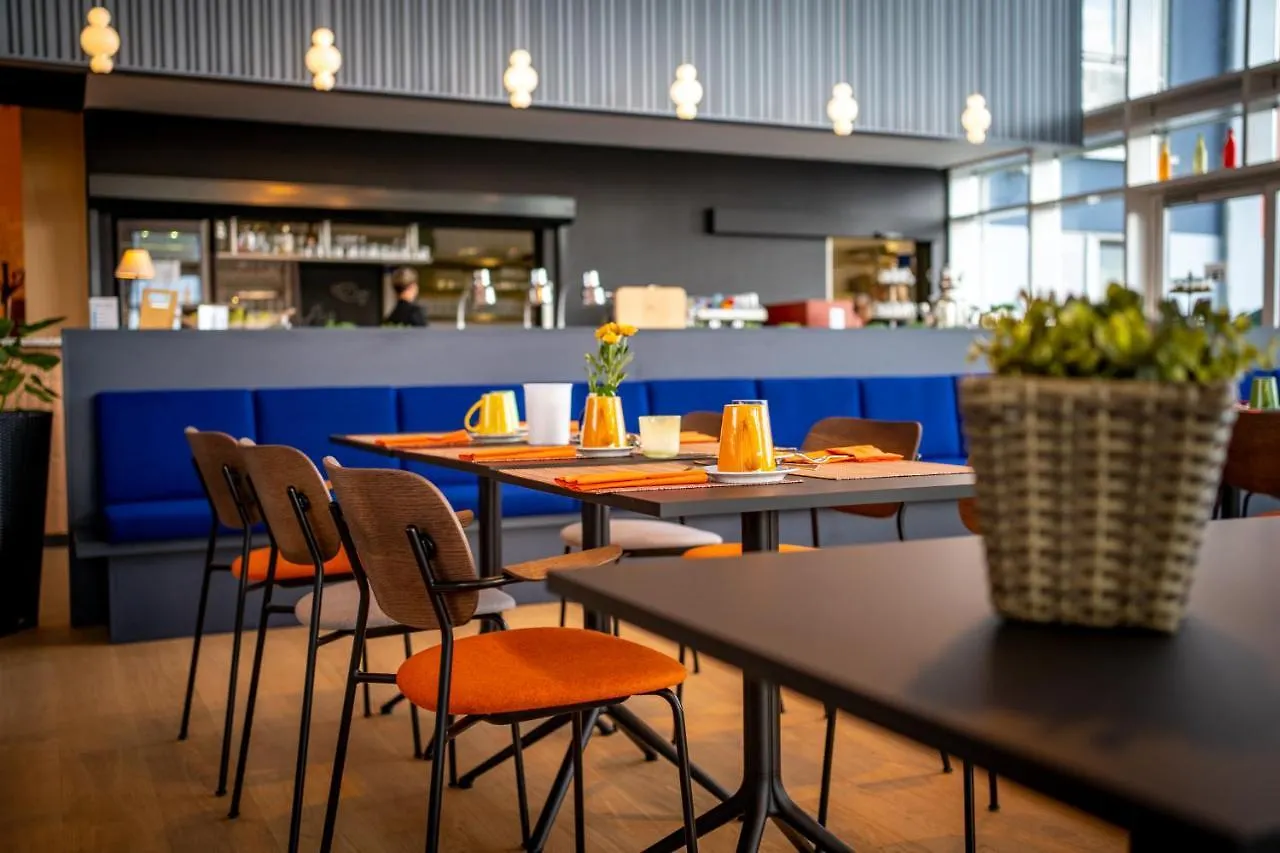 Stay2Munich Hotel & Serviced Apartments Brunnthal 3*,